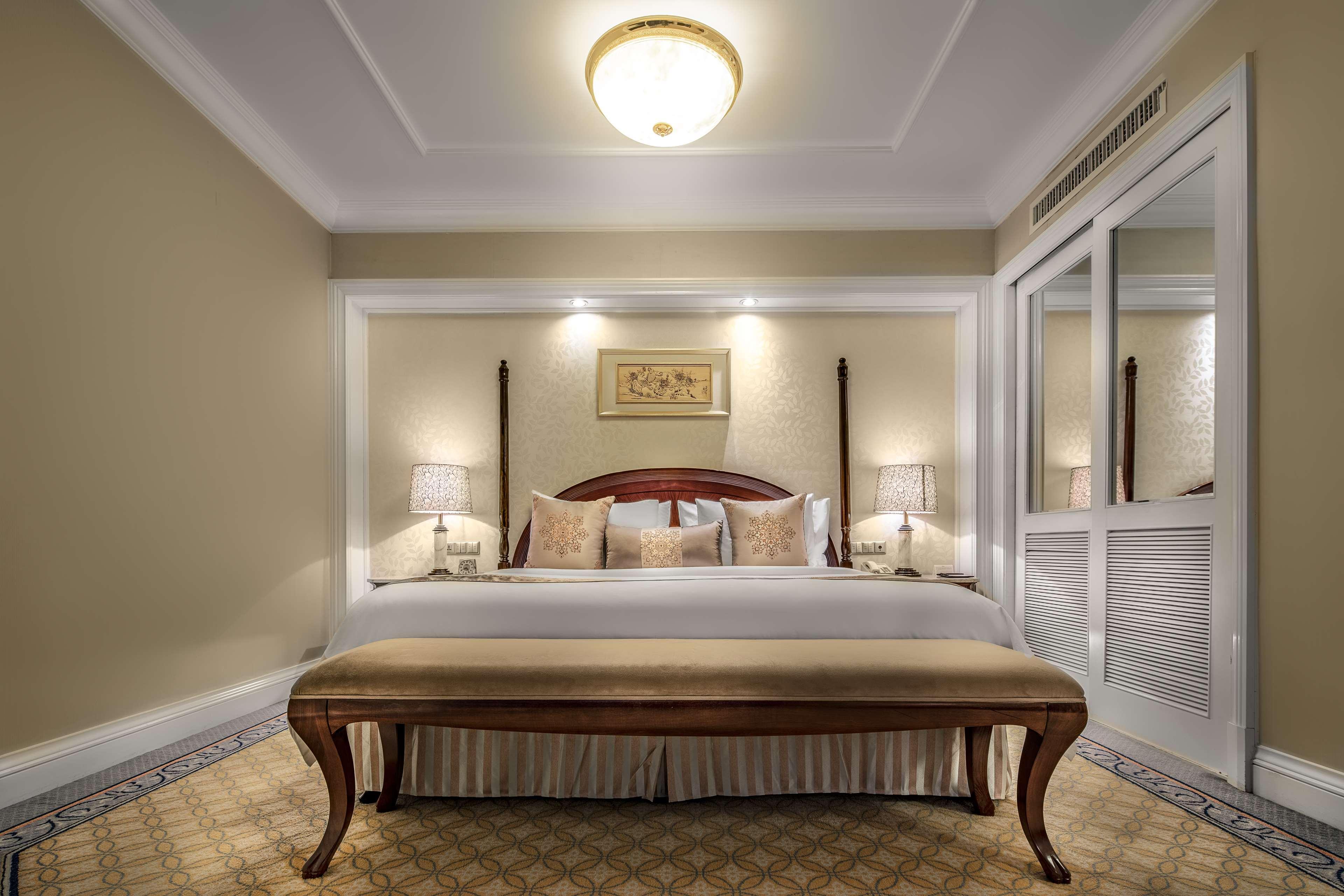 Green Lake Hotel Kunming Bagian luar foto