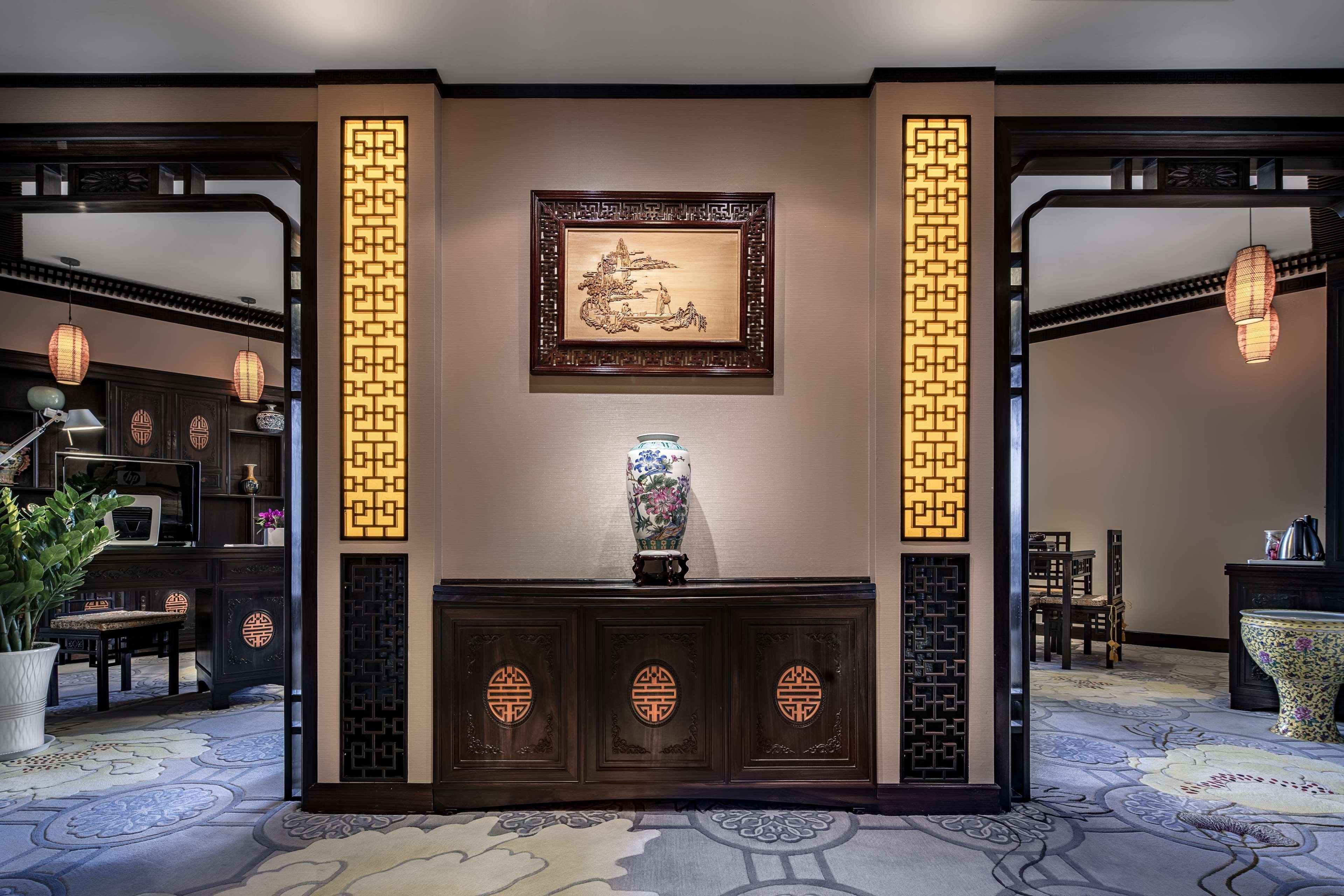 Green Lake Hotel Kunming Bagian luar foto