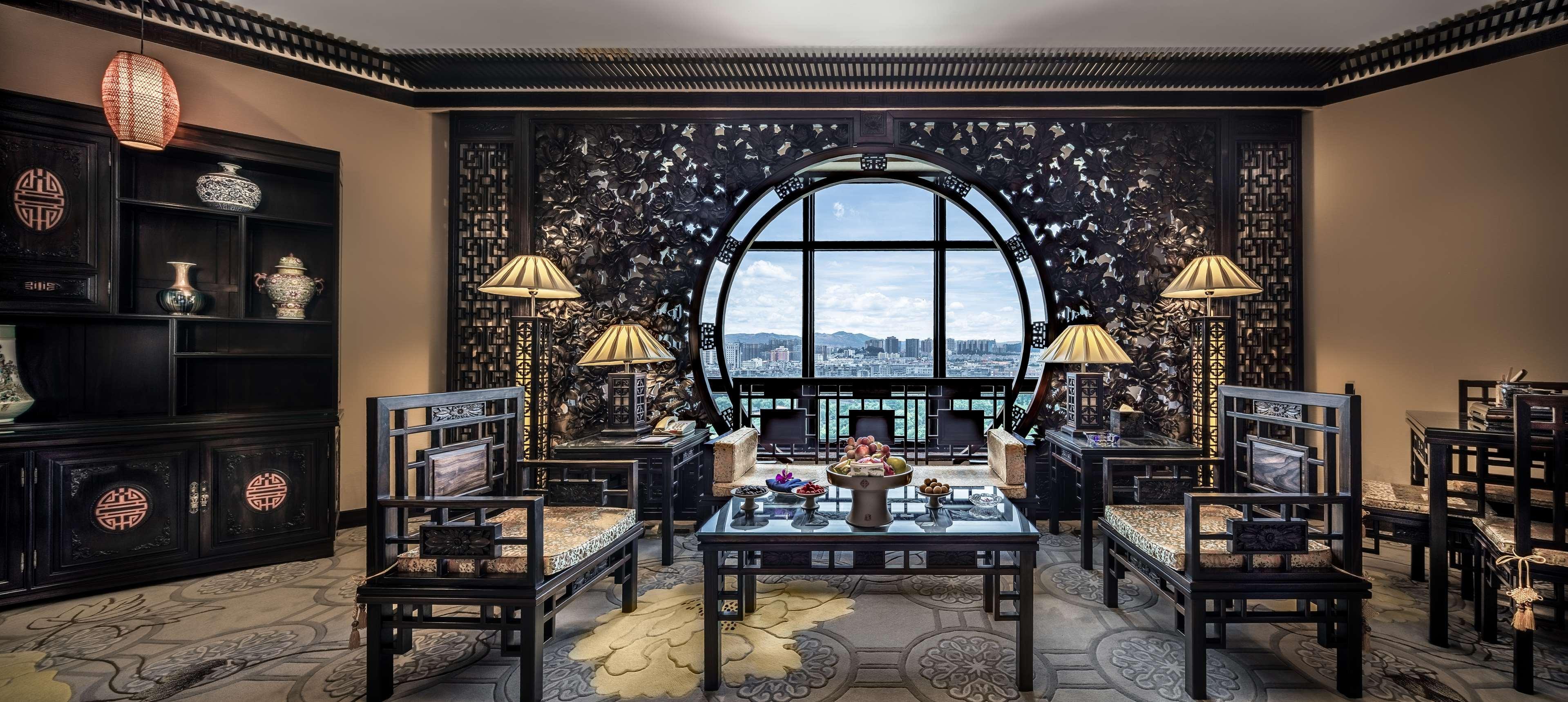 Green Lake Hotel Kunming Bagian luar foto
